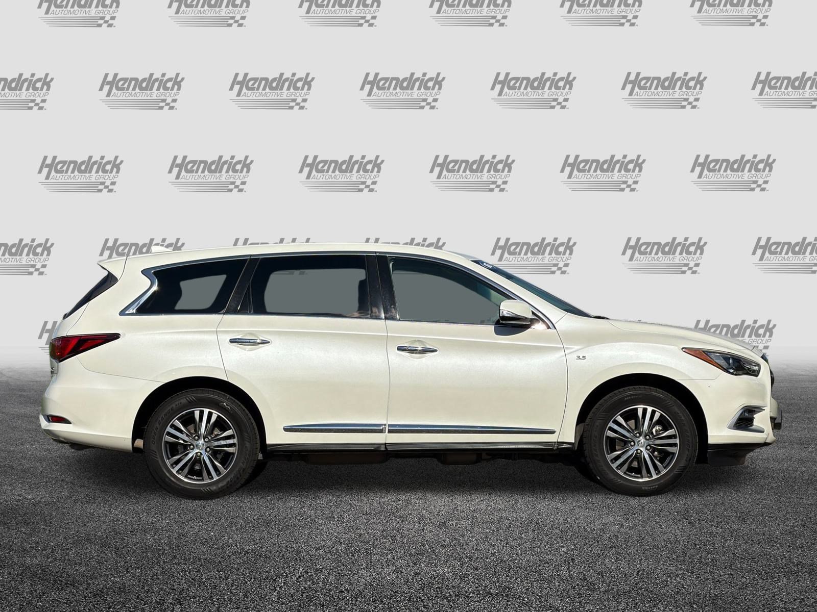 Used 2016 INFINITI QX60 Luxe image 3