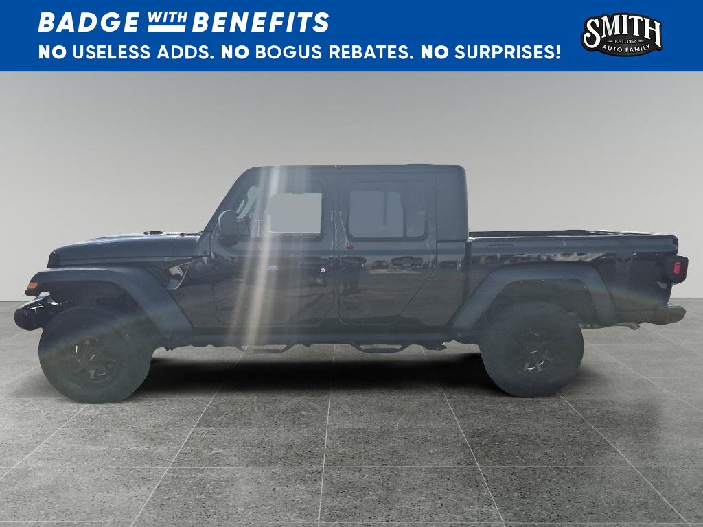 Used 2023 Jeep Gladiator Sport AWD/4WD image 7