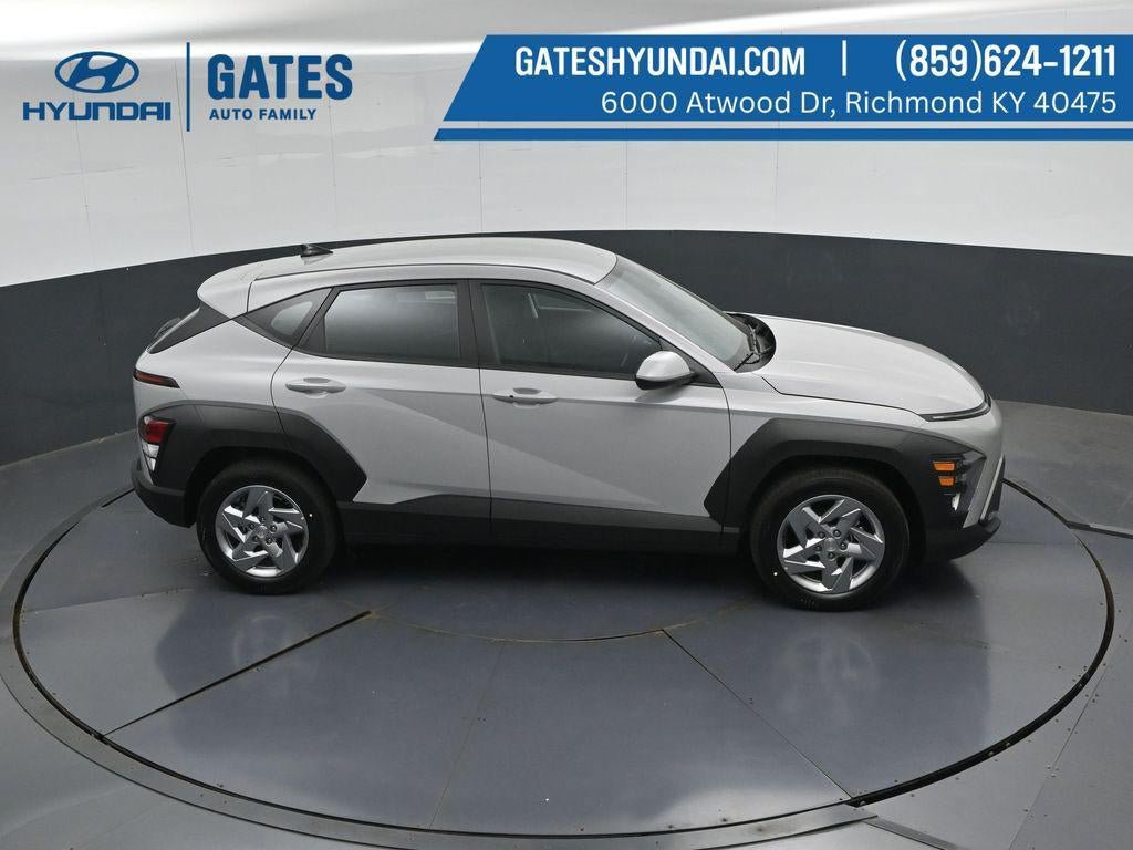 New 2027 Hyundai Kona SE FWD image 45