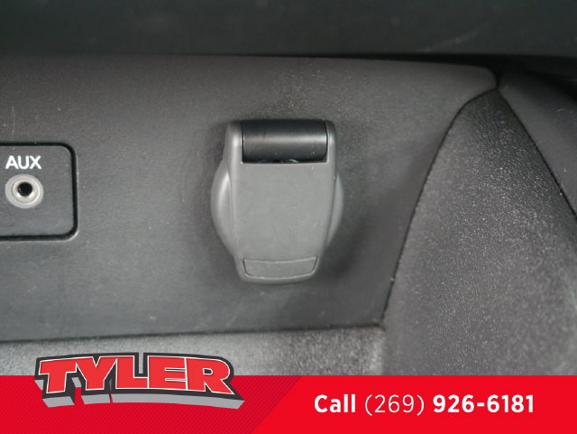 Used 2025 Nissan Altima 2.5 SV FWD image 29