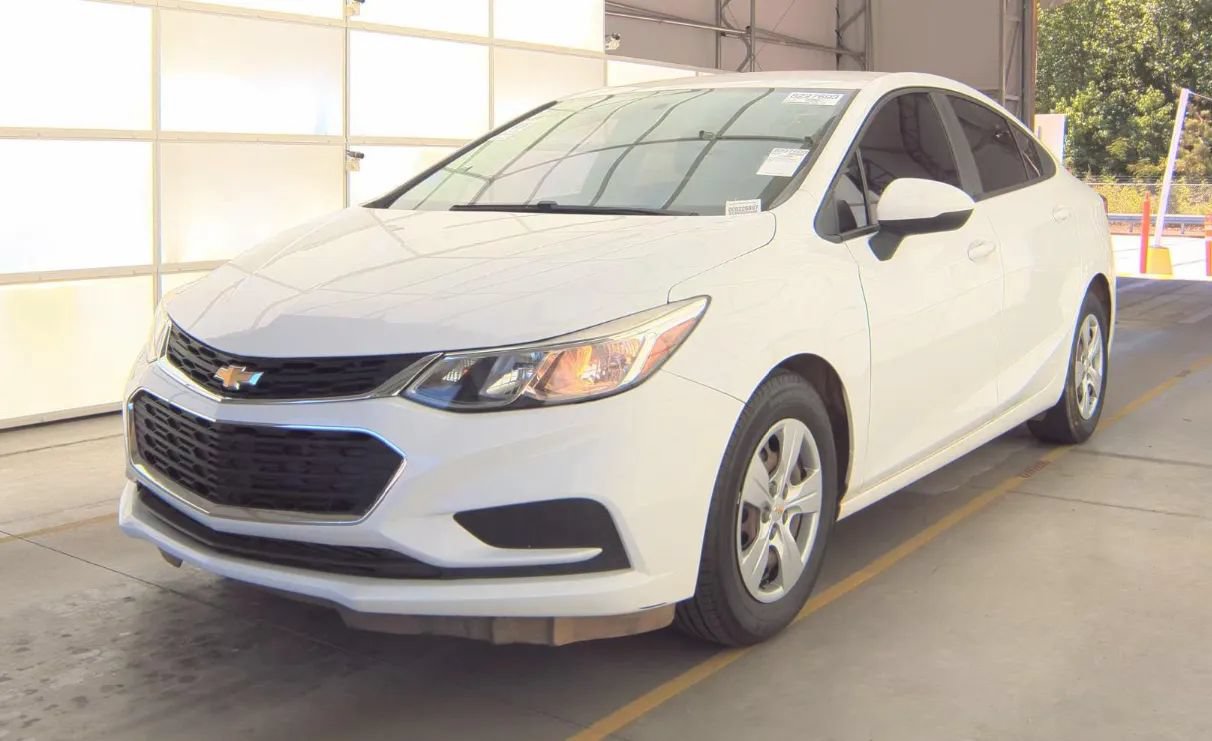 Used 2018 Chevrolet Cruze LS