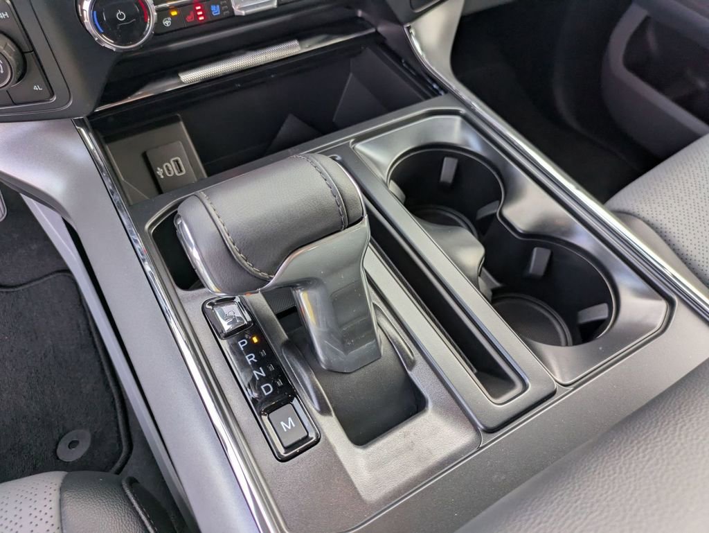 New 2025 Ford F150 Lariat w/ Equipment Group 501A Mid image 33