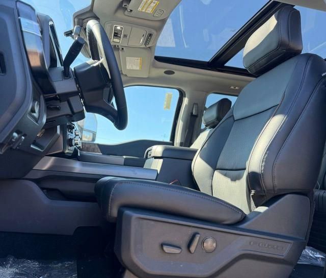 New 2026 Ford F350 Lariat w/ Lariat Ultimate Package image 15