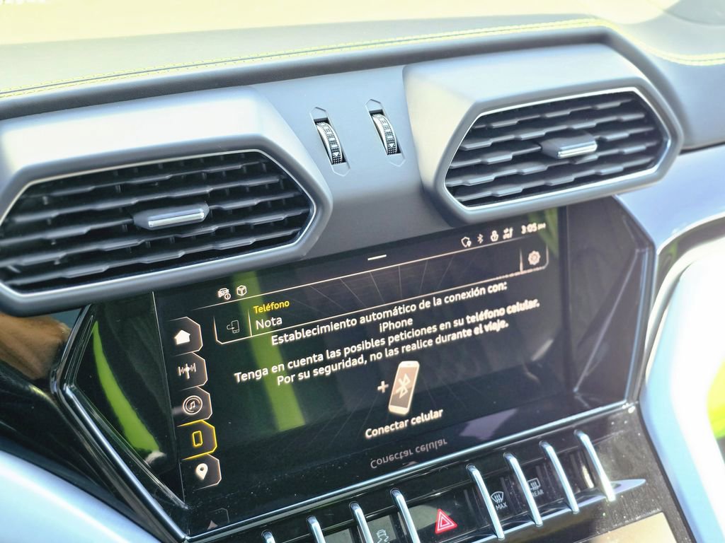 Used 2024 Lamborghini Urus S image 25