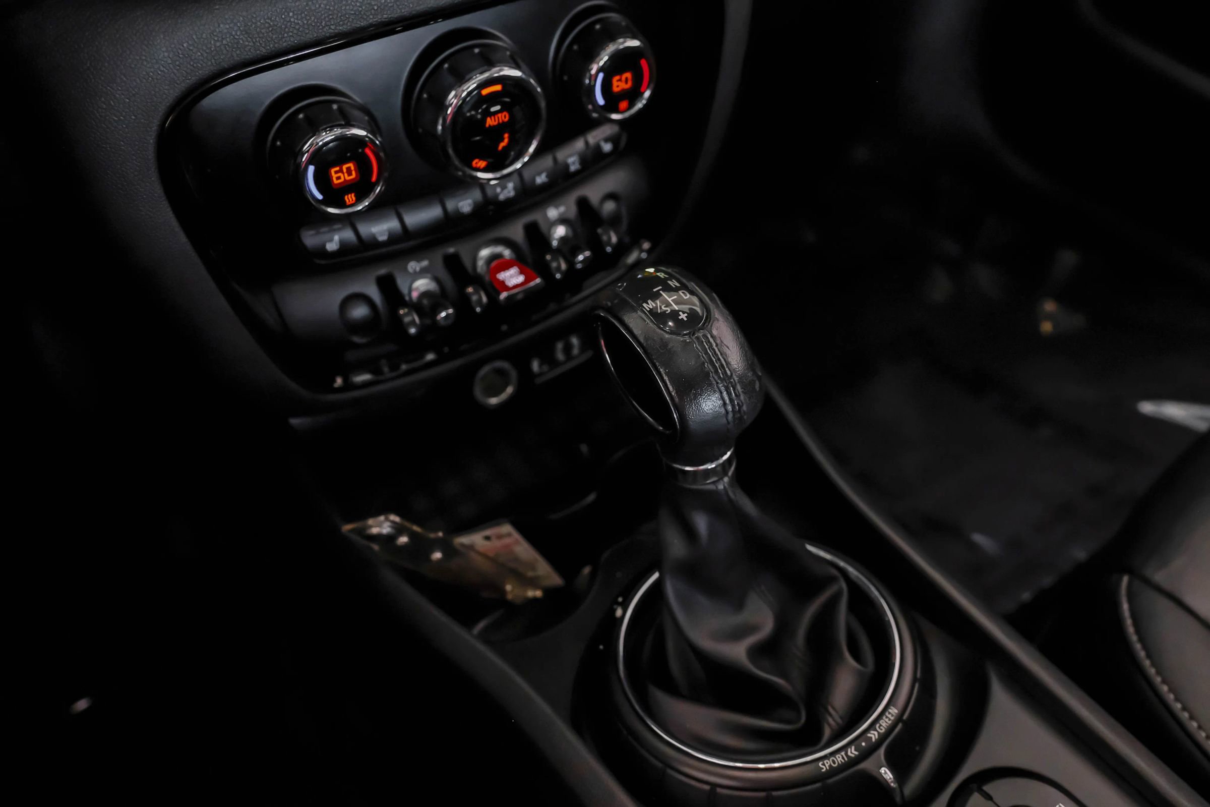 Used 2017 MINI Cooper Clubman ALL4 image 19