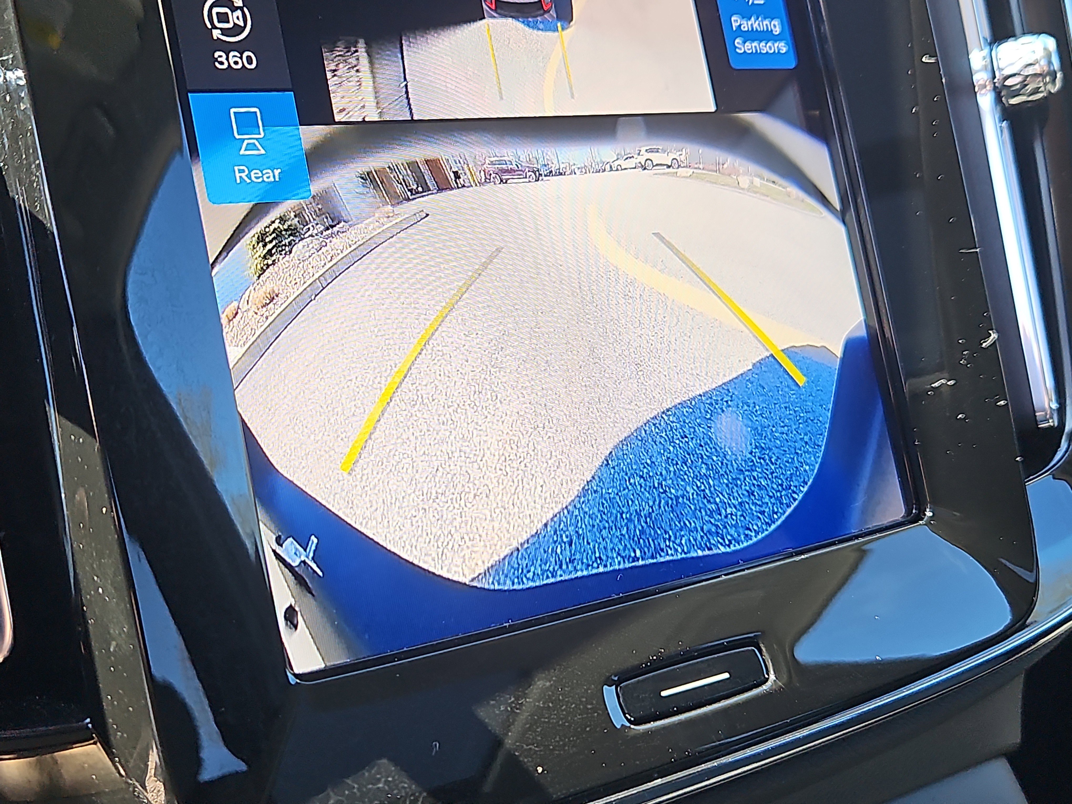 Used 2026 Volvo XC40 B5 Plus w/ Protection Package Premier image 8