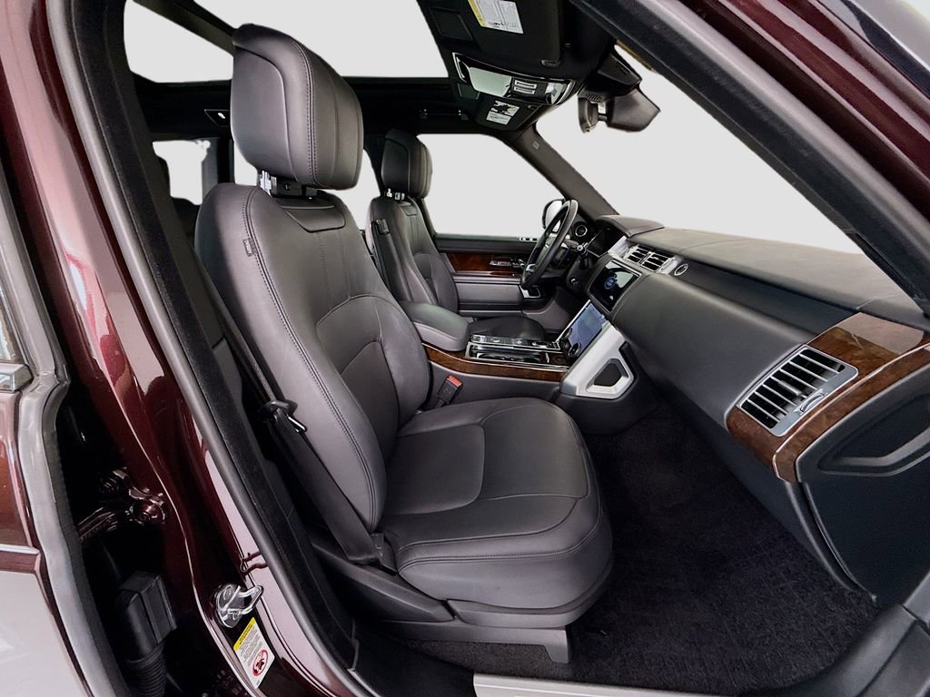 Used 2020 Land Rover Range Rover HSE image 21