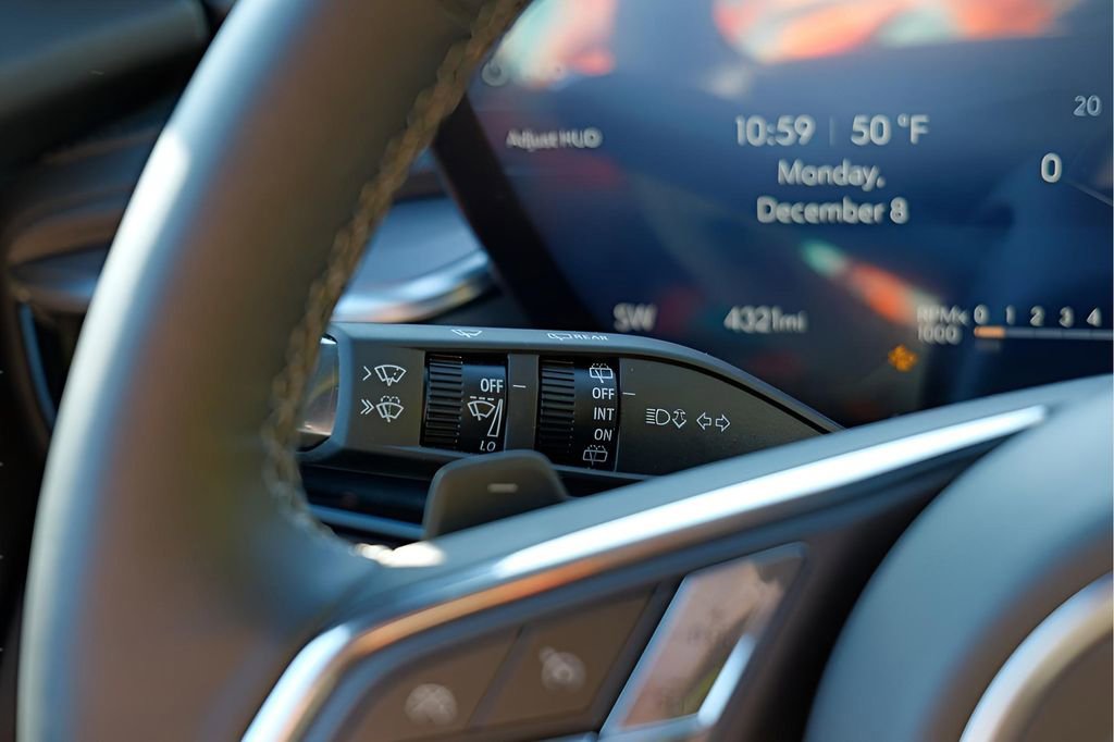 New 2026 Buick Enclave Sport Touring w/ Super Cruise Package image 13