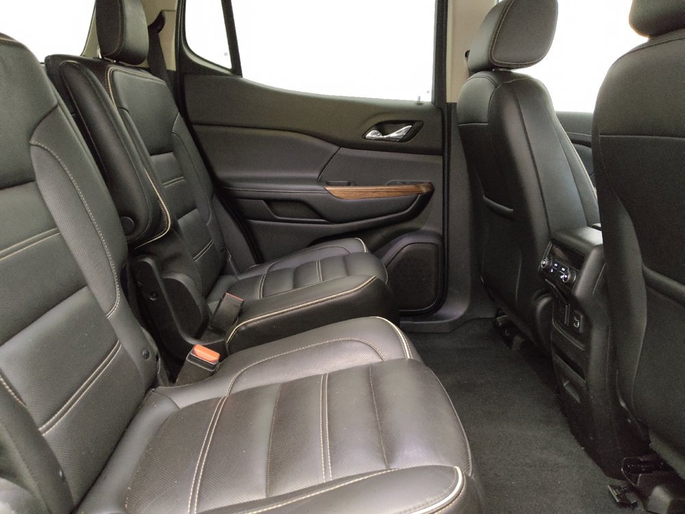 Used 2019 GMC Acadia Denali w/ Technology Package FWD image 19