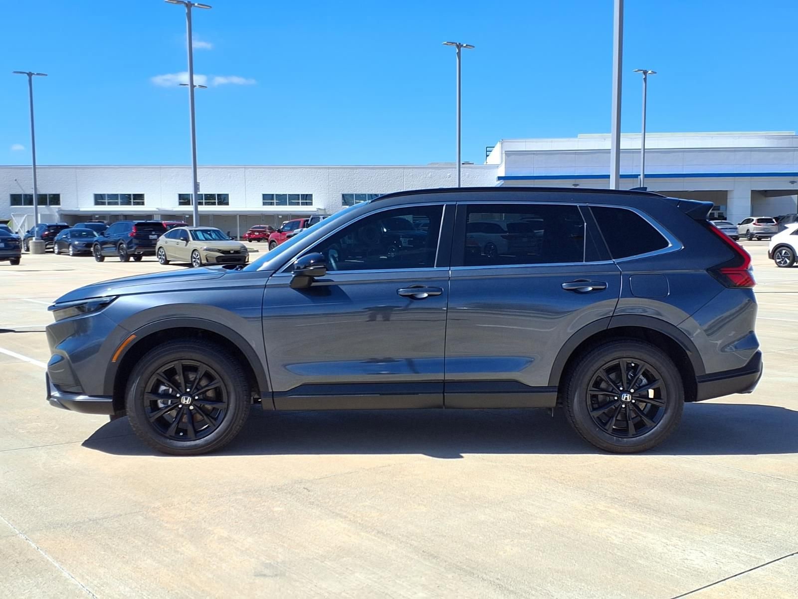 Used 2025 Honda CR-V Sport image 3