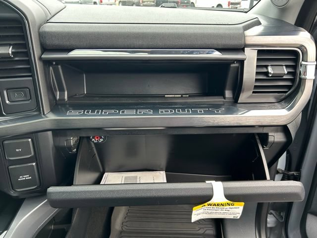 Used 2025 Ford F350 Lariat w/ Black Appearance Package AWD/4WD image 42