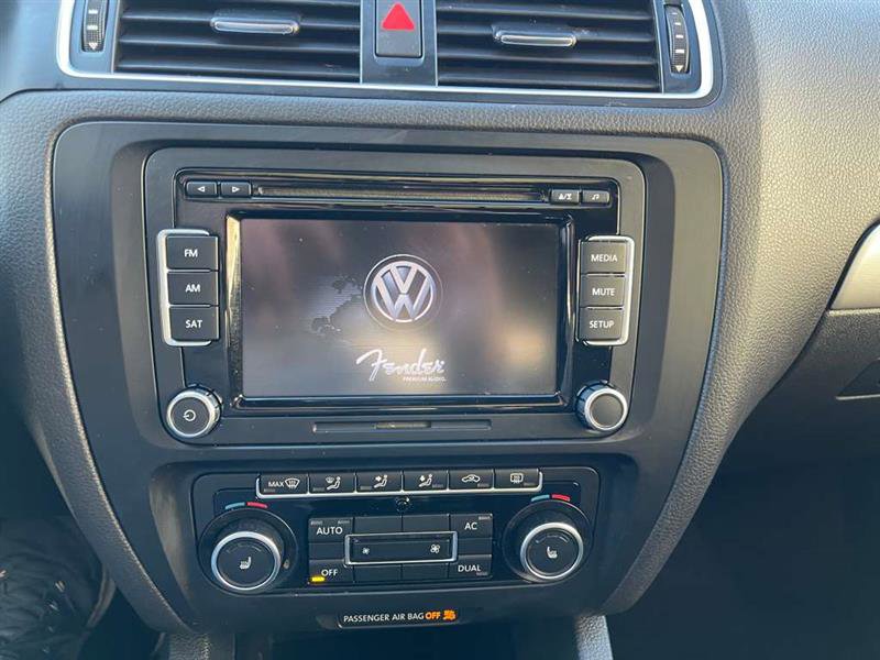 Used 2012 Volkswagen Jetta GLI Autobahn image 20