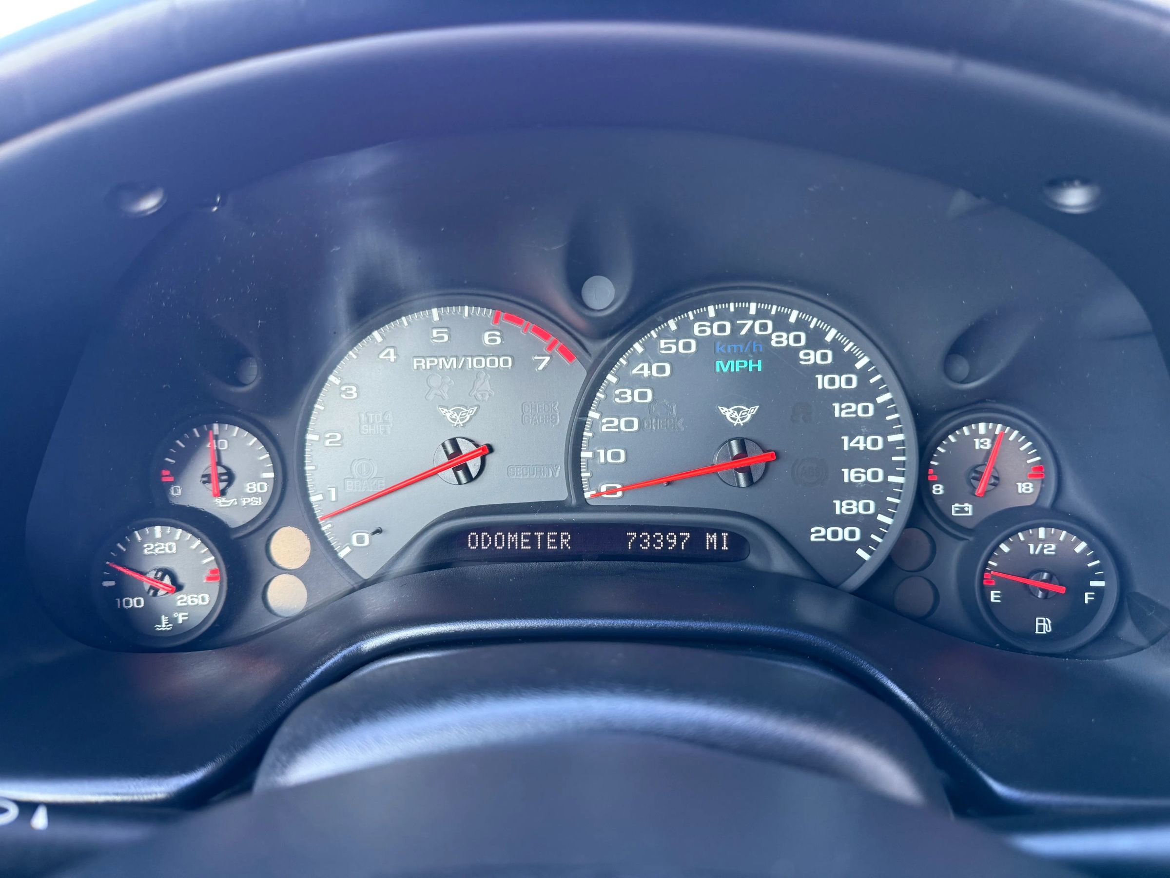 Used 2001 Chevrolet Corvette Convertible w/ Preferred Equipment Group2 RWD image 19