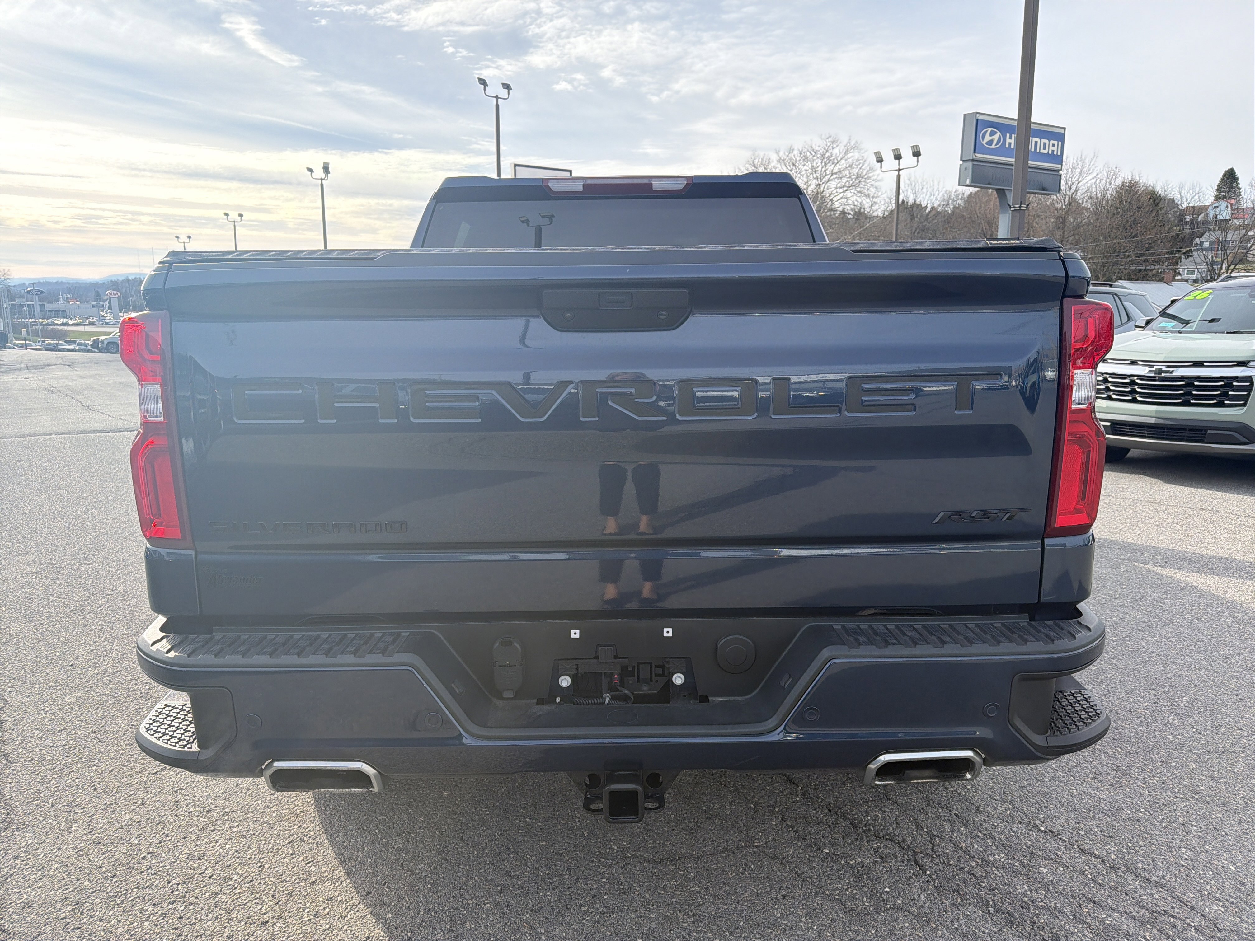 Used 2022 Chevrolet Silverado 1500 RST image 4