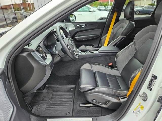 Certified 2024 Volvo XC60 T8 Polestar w/ Protection Package Premier AWD/4WD image 17