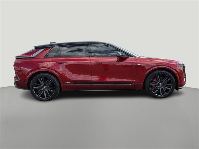 New 2026 Cadillac Lyriq V w/ Exterior Carbon Fiber Package image 7
