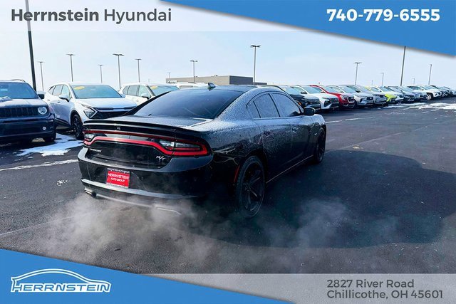 Used 2018 Dodge Charger R/T image 28