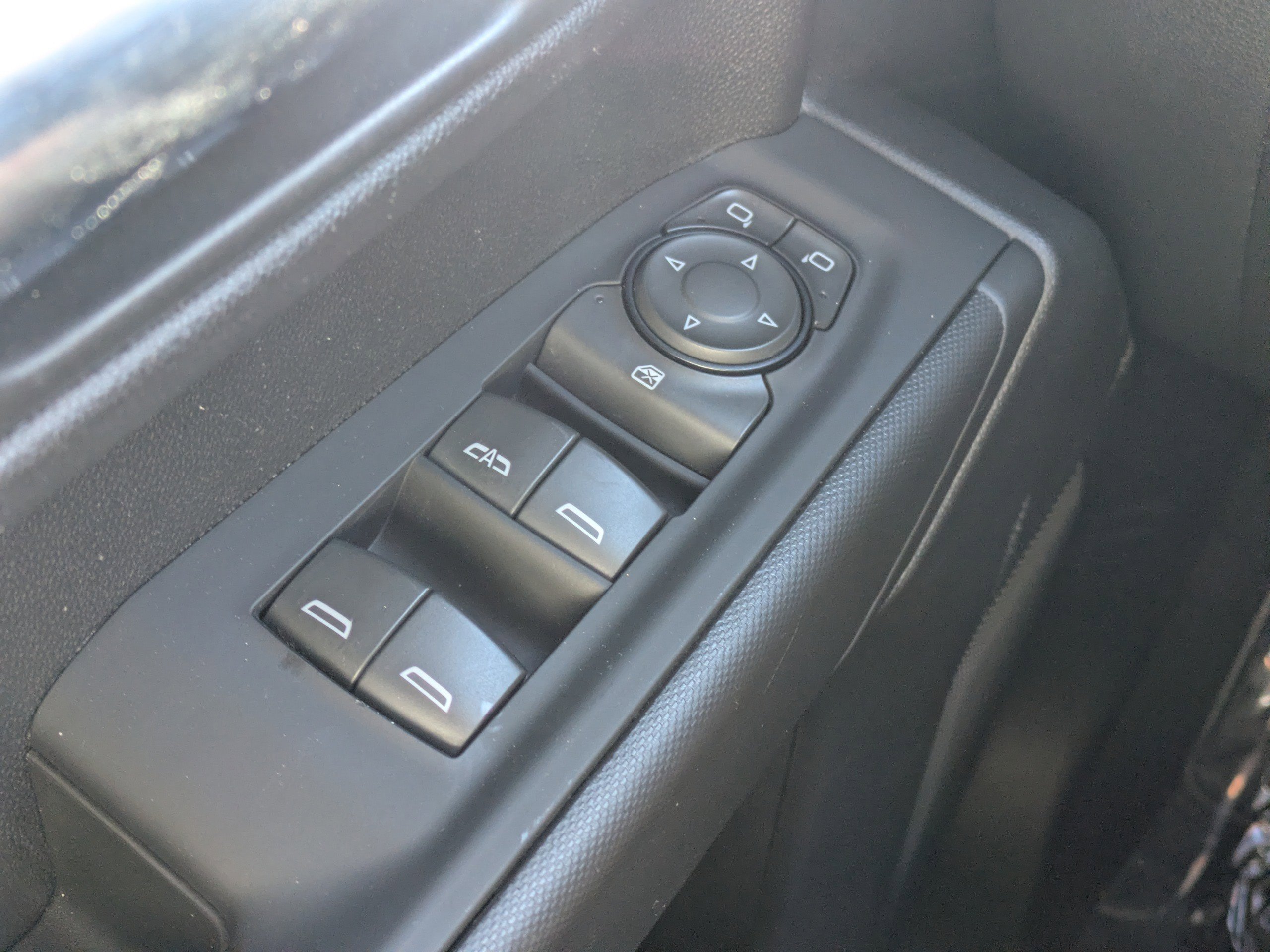 Used 2025 Chevrolet Silverado 1500 Custom Trail Boss image 27