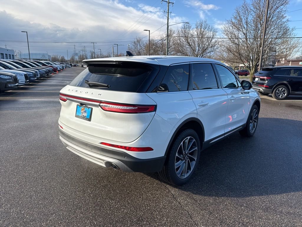 Certified 2023 Lincoln Corsair AWD w/ Equipment Group 101A image 5