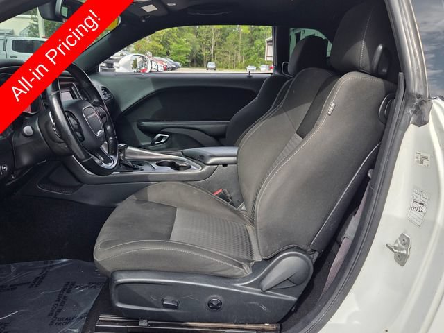 Used 2020 Dodge Challenger R/T RWD image 8