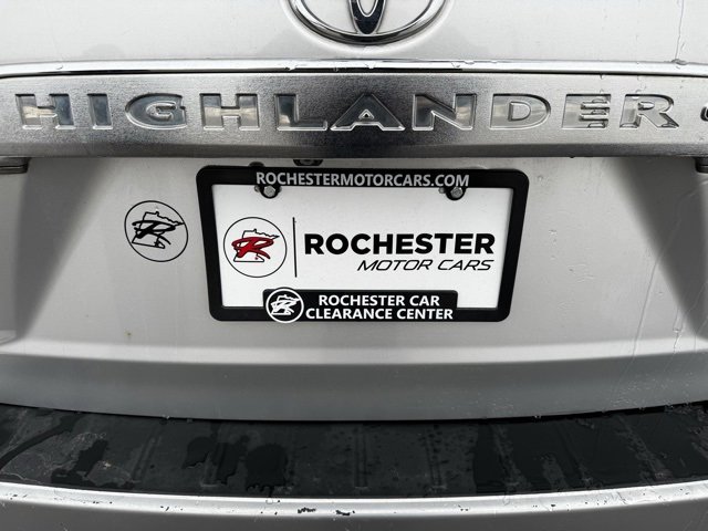 Used 2010 Toyota Highlander Limited image 46