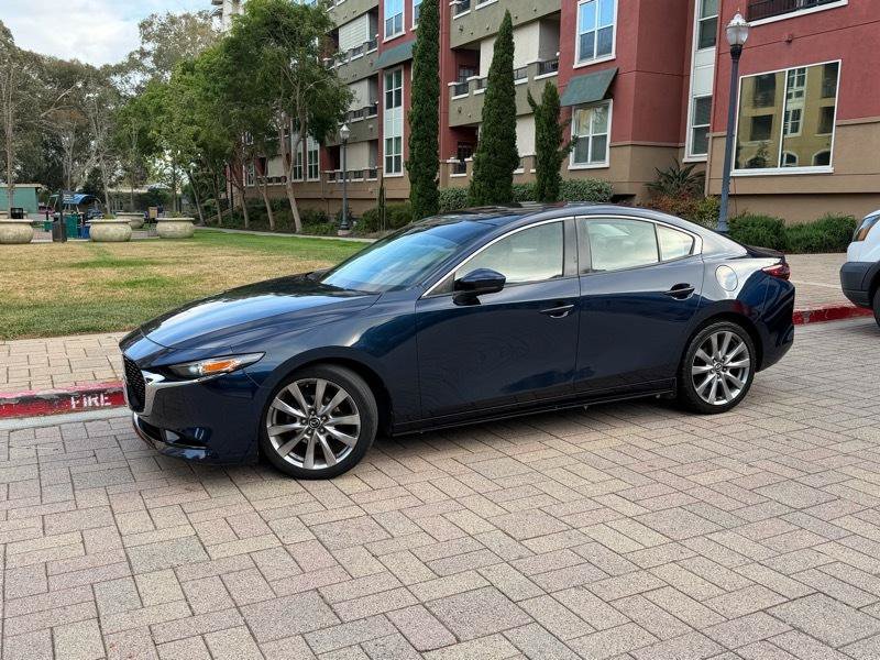Used 2019 MAZDA MAZDA3 Sedan w/ Select Package FWD image 3
