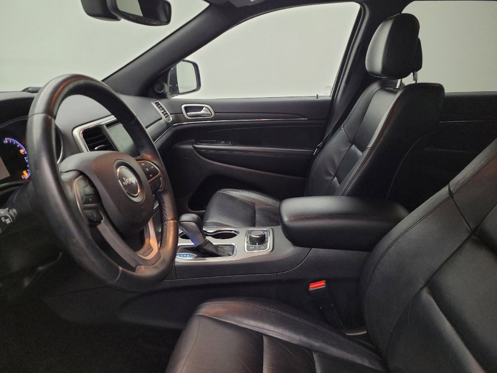 Used 2018 Jeep Grand Cherokee Limited image 17