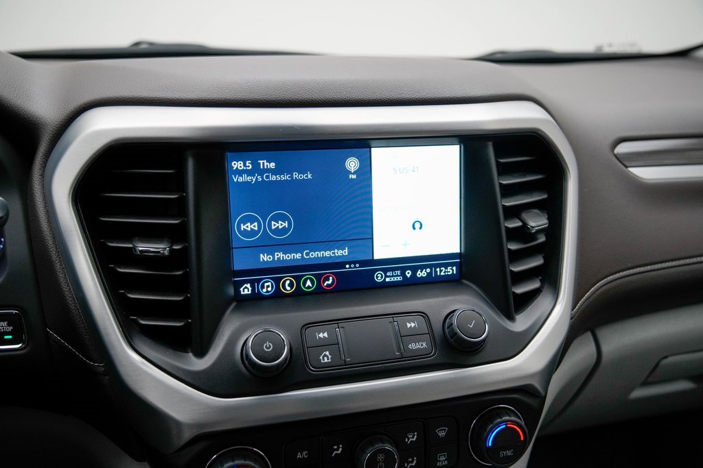 Used 2023 GMC Acadia SLT w/ Preferred Package image 29