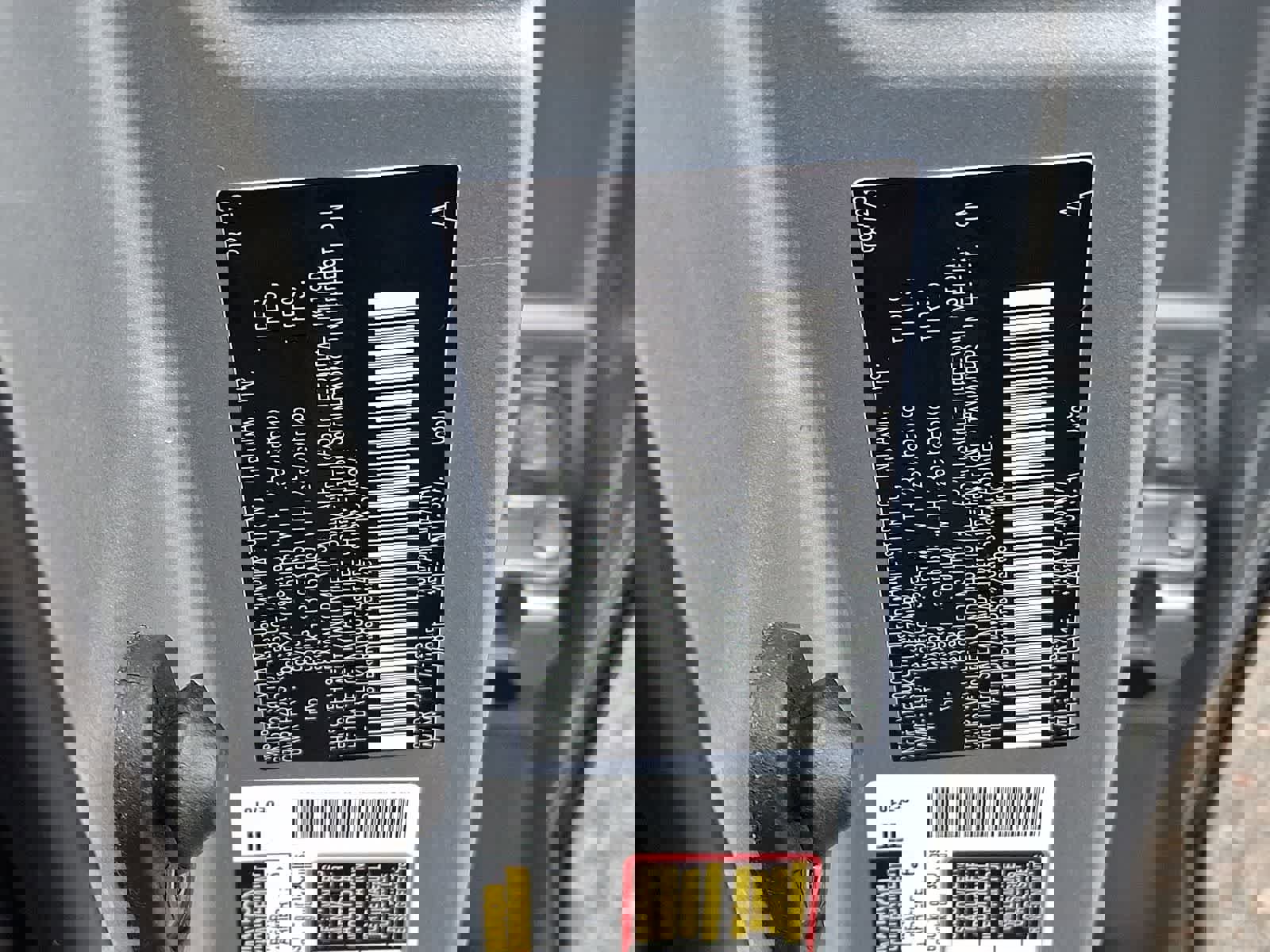 Used 2023 Toyota Highlander LE image 29