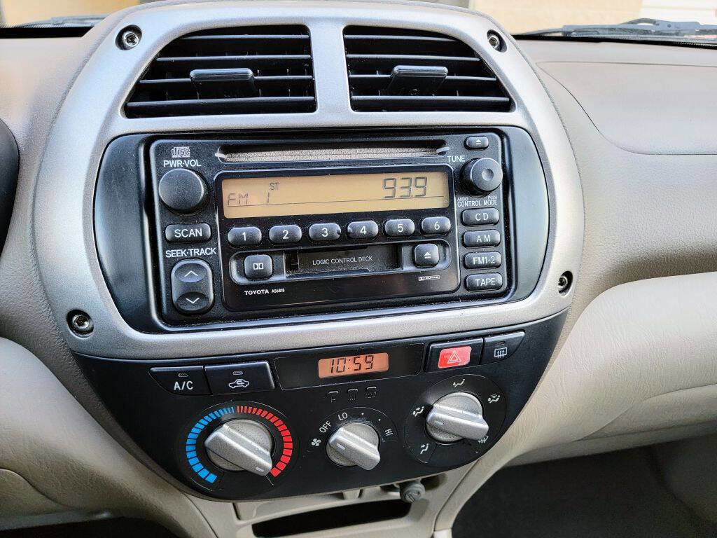 Used 2002 Toyota RAV4 2WD image 6