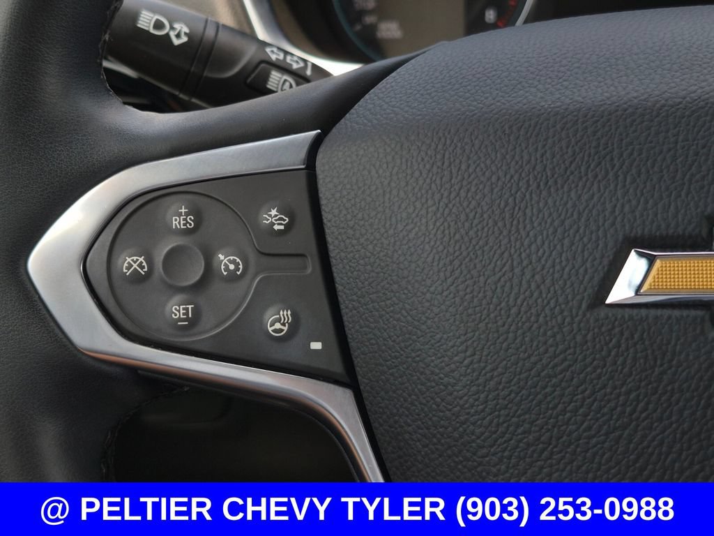Used 2023 Chevrolet Traverse LT FWD image 23