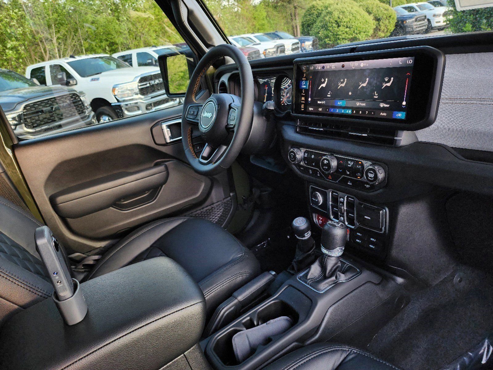 Used 2024 Jeep Wrangler Unlimited Sport image 7