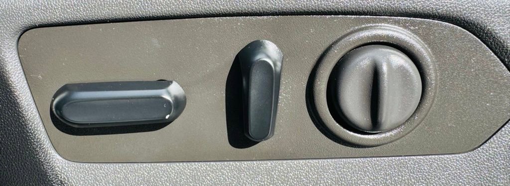 Used 2019 GMC Sierra 1500 AT4 w/ Technology Package image 10