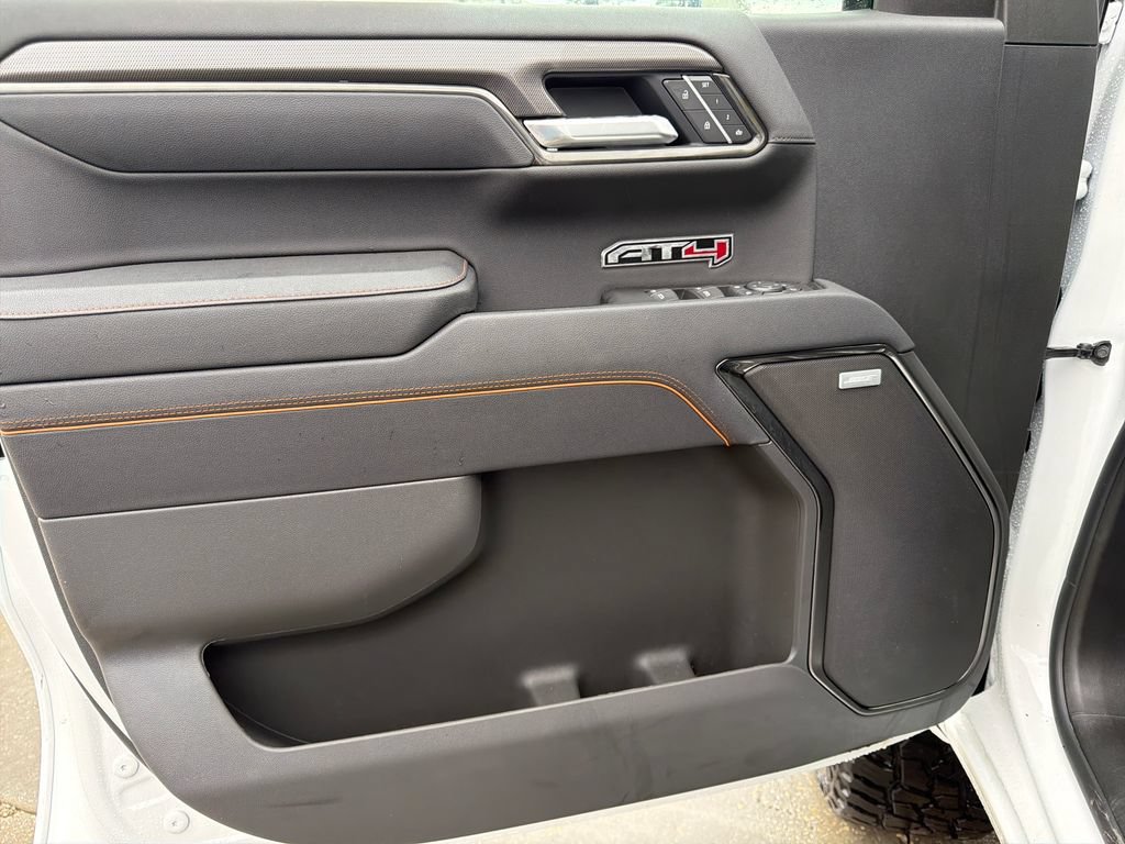 New 2026 GMC Sierra 1500 AT4 w/ Technology Package AWD/4WD image 10