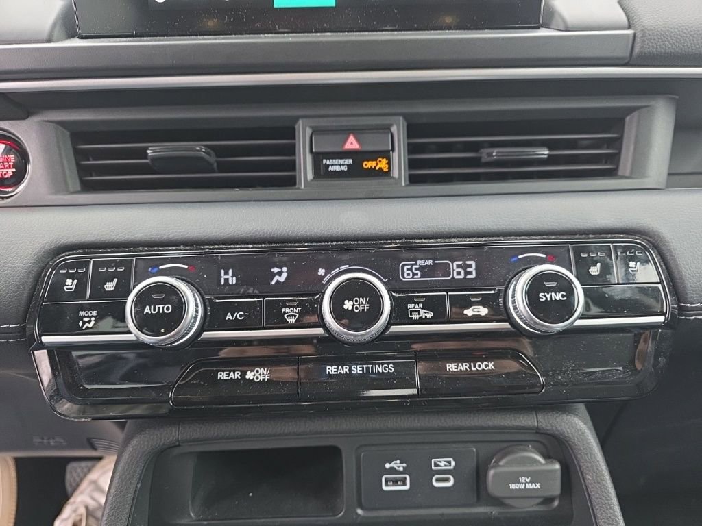 Used 2023 Honda Pilot Elite image 18