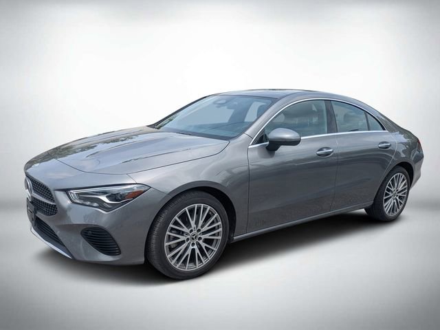Used 2025 Mercedes-Benz CLA 250 4MATIC image 7