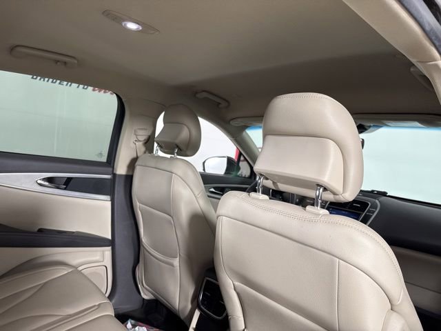 Used 2019 Lincoln Nautilus FWD image 19