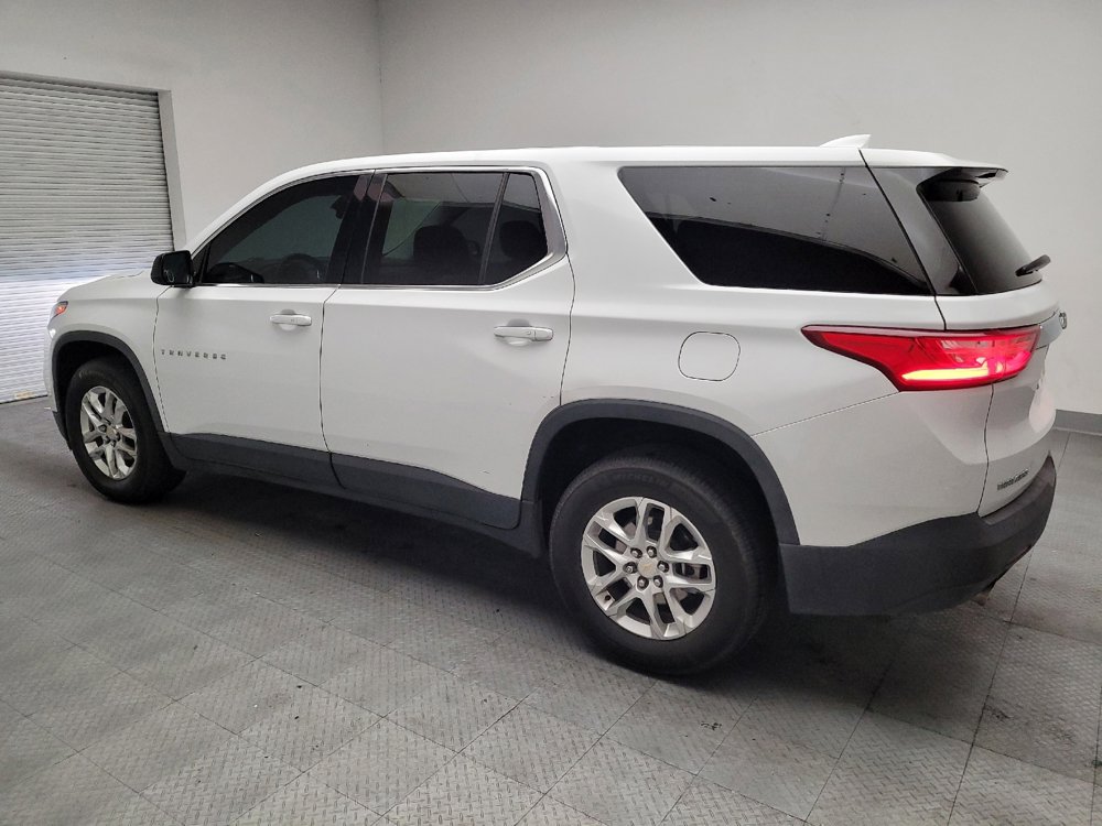 Used 2020 Chevrolet Traverse LS image 3