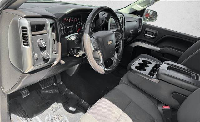 Used 2018 Chevrolet Silverado 1500 LT AWD/4WD image 11