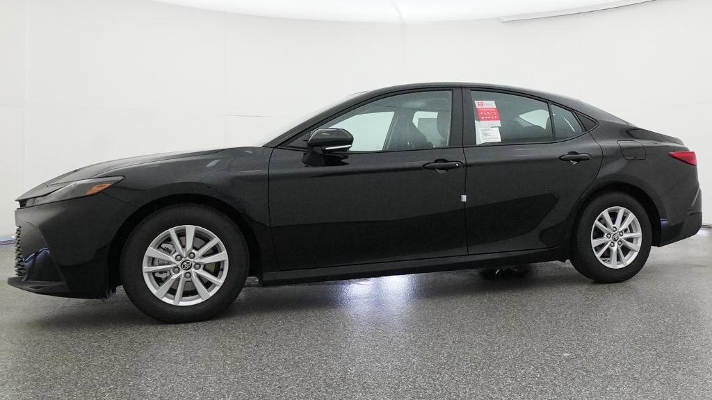New 2026 Toyota Camry LE FWD image 3
