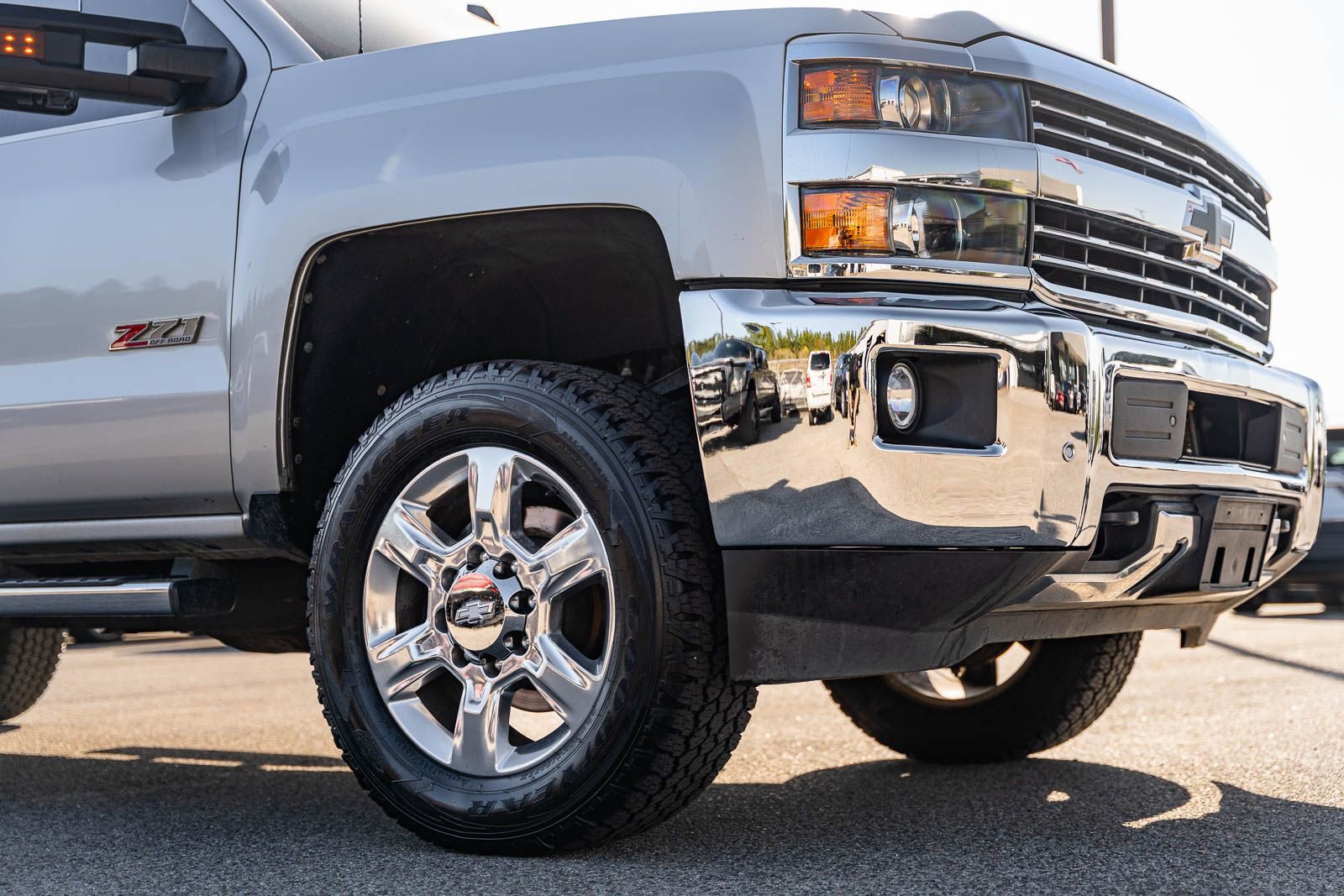 Used 2019 Chevrolet Silverado 2500 LTZ w/ Silverado HD Tribute Edition image 9