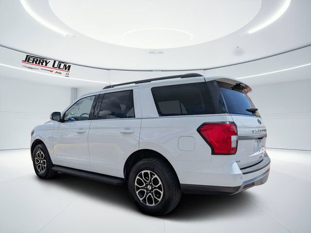 Used 2024 Ford Expedition XLT RWD image 5