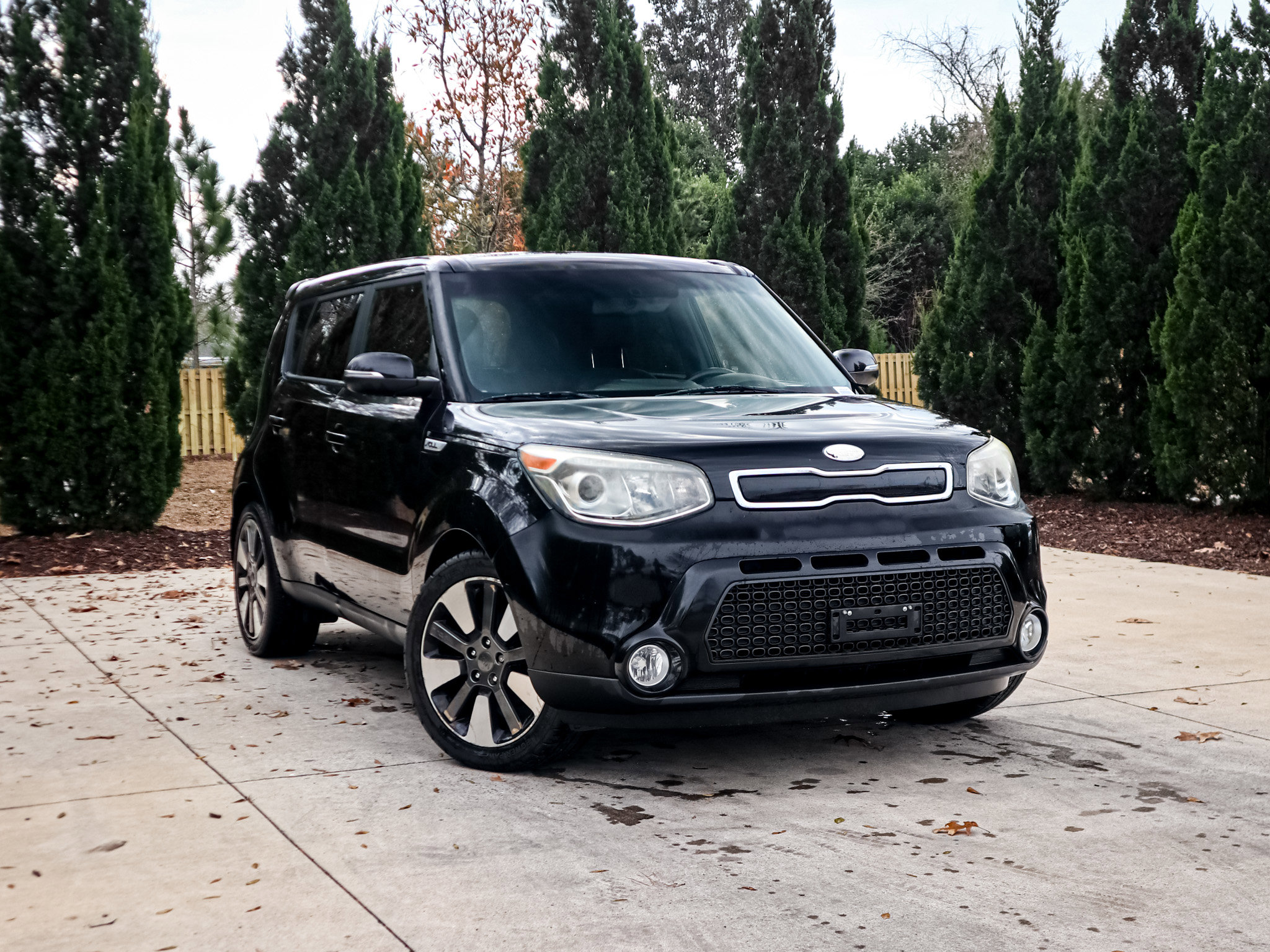 Used 2014 Kia Soul ! w/ Sun & Sound Package image 2