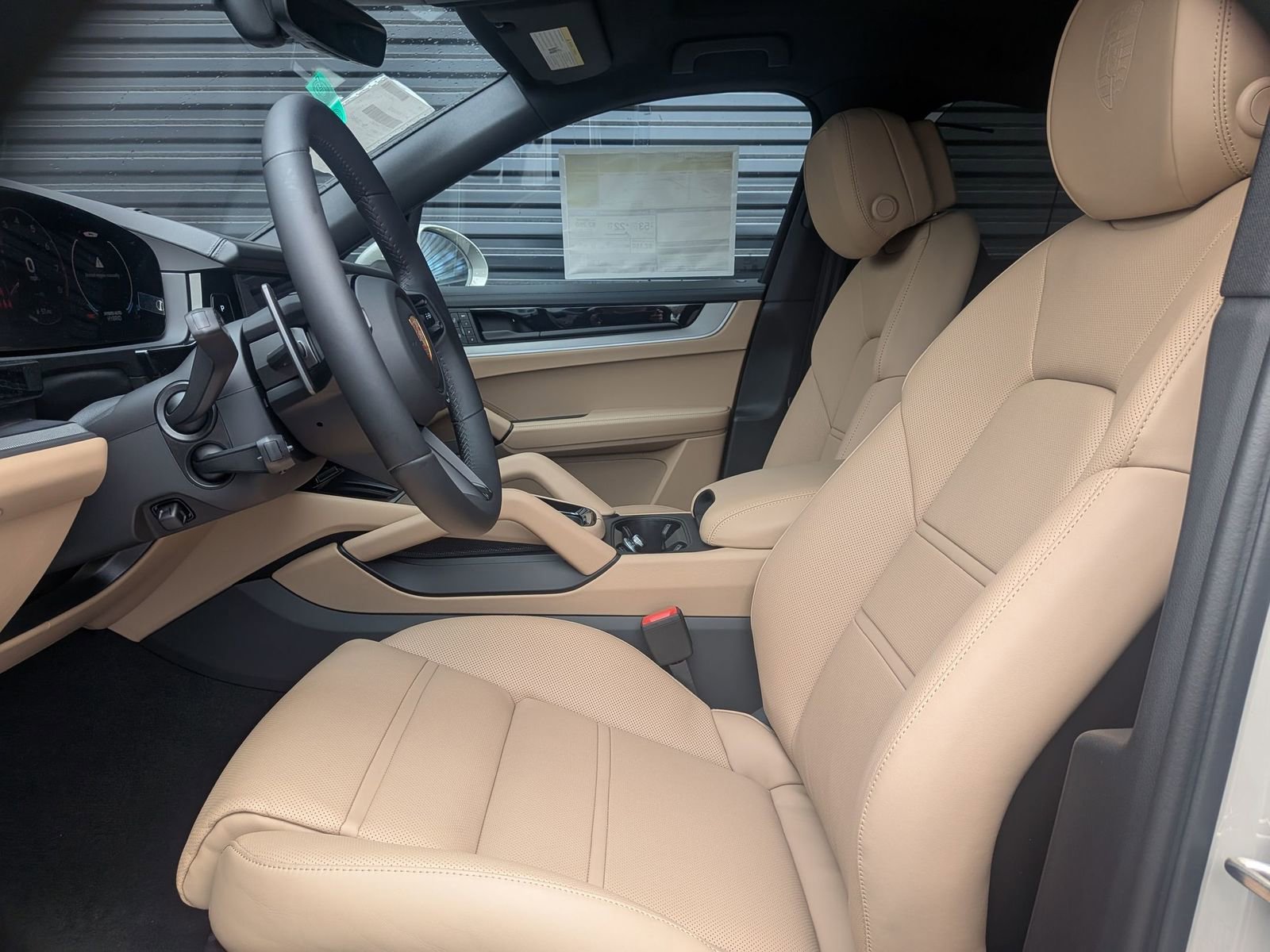 New 2026 Porsche Cayenne E-Hybrid Coupe image 5