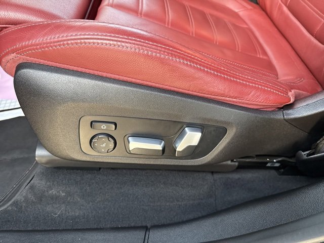 Used 2021 BMW X4 xDrive30i w/ Executive Package image 16