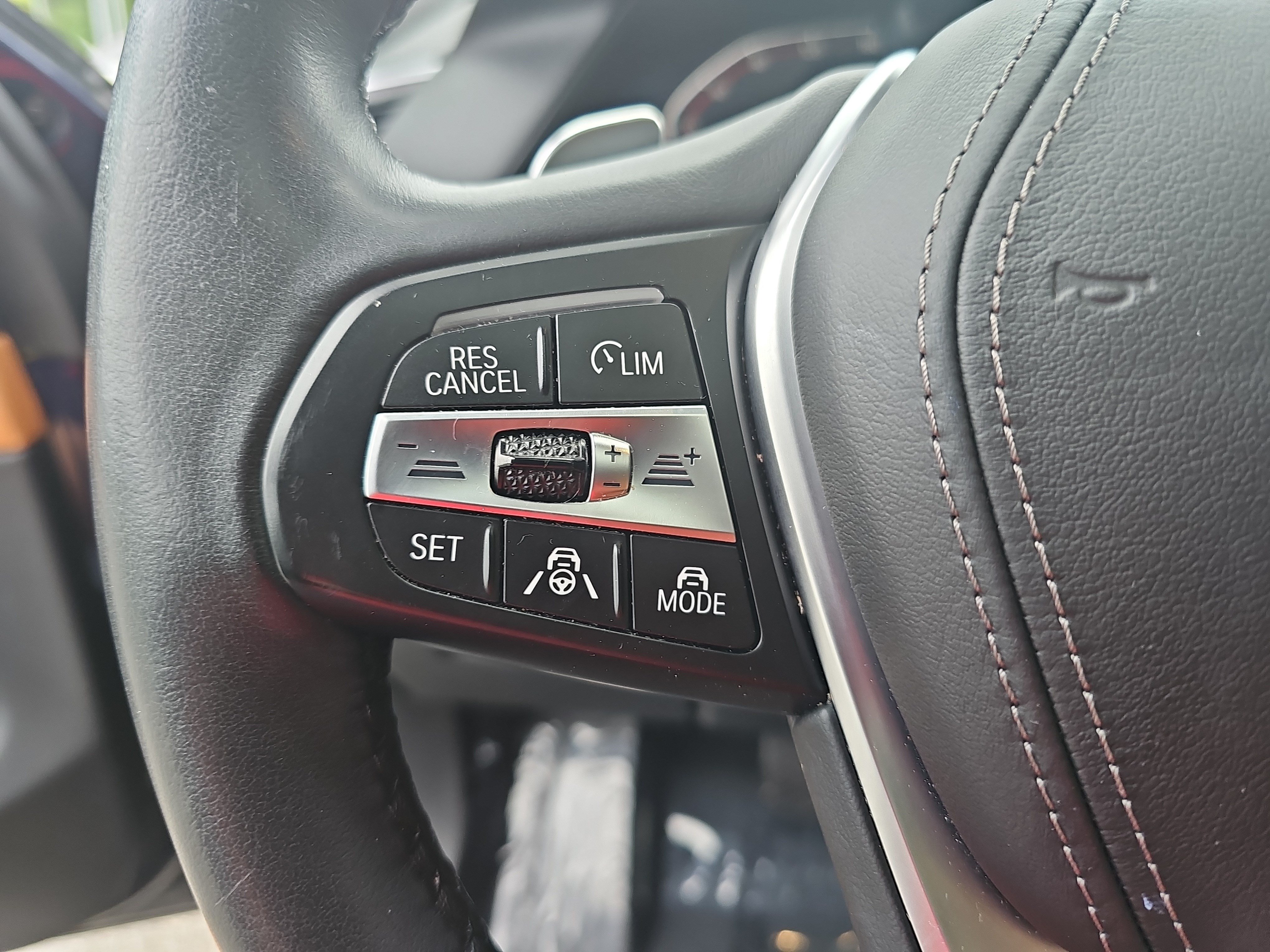 Used 2019 BMW X5 xDrive40i AWD/4WD image 17