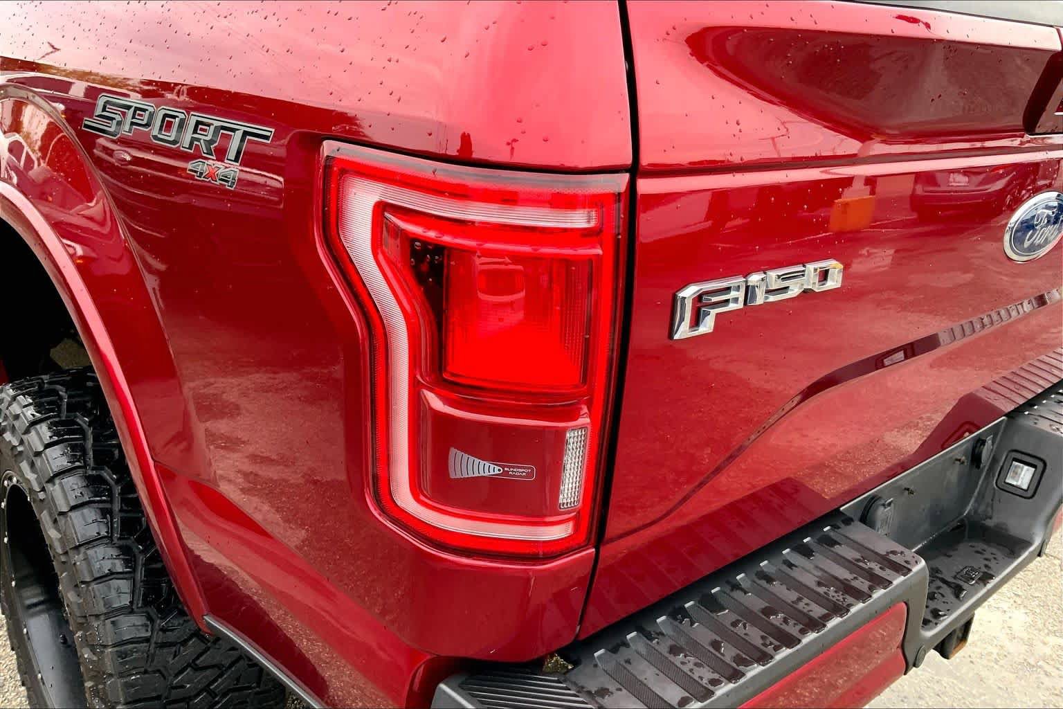Used 2017 Ford F150 Lariat w/ Equipment Group 502A Luxury AWD/4WD image 26