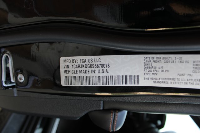 Used 2025 Jeep Grand Cherokee L Overland w/ Luxury Tech Group IV AWD/4WD image 55