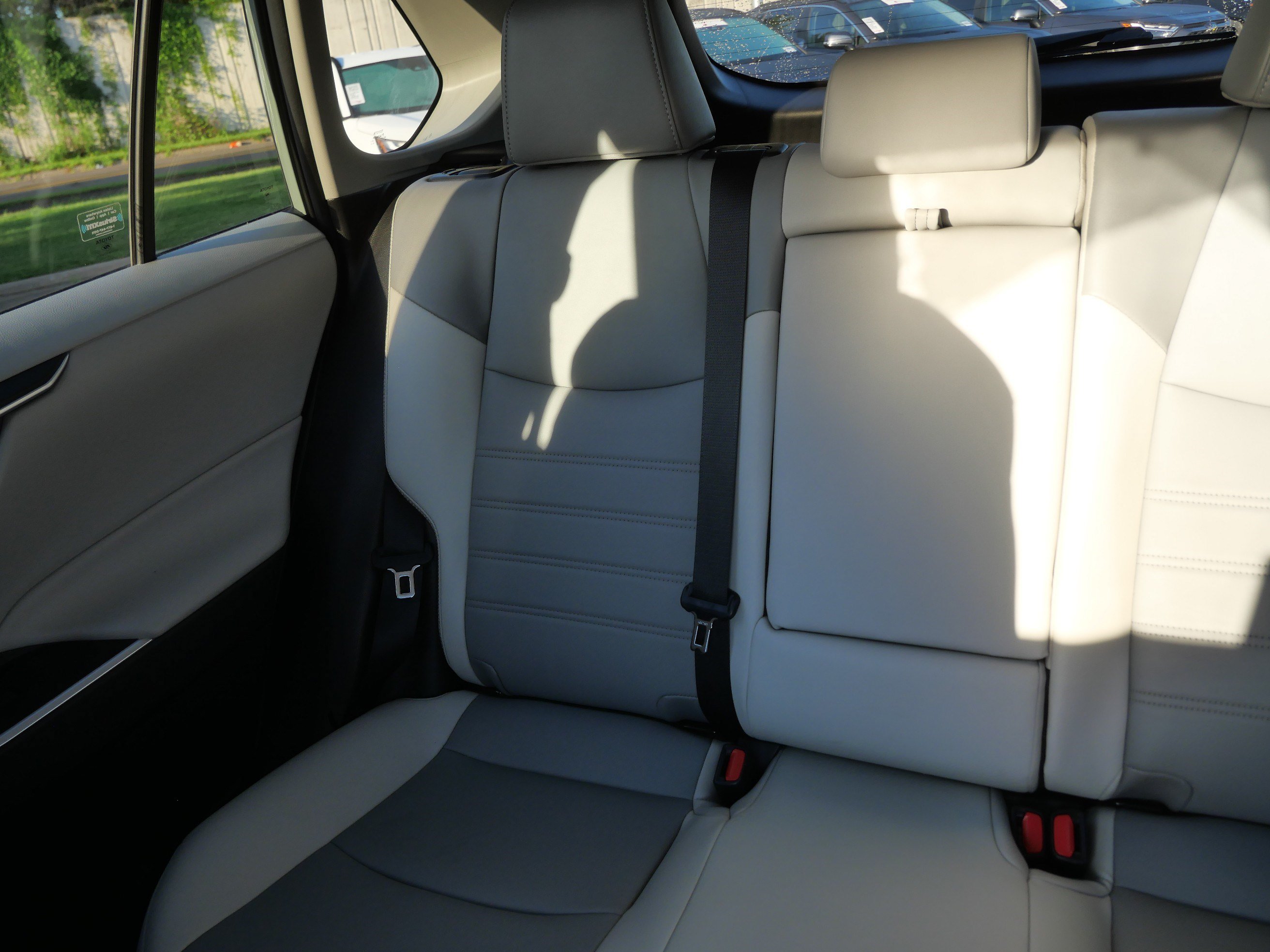 Certified 2021 Toyota RAV4 XLE Premium AWD/4WD image 13