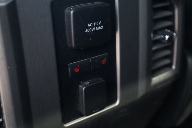 Used 2016 Ford F150 Platinum w/ Equipment Group 701A Luxury image 23